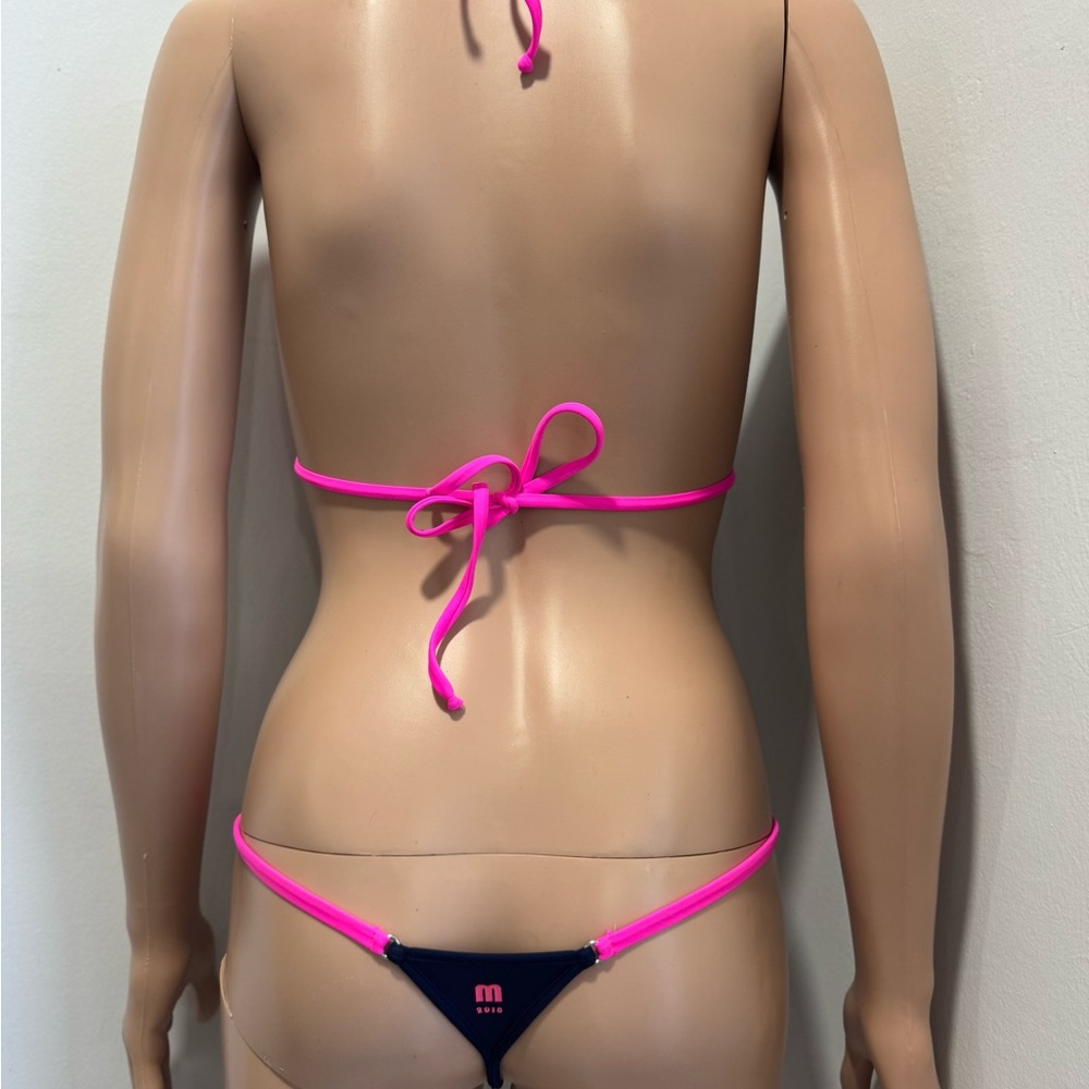 Elegant Black and Pink Bikini Bottom - Picture 7 of 8